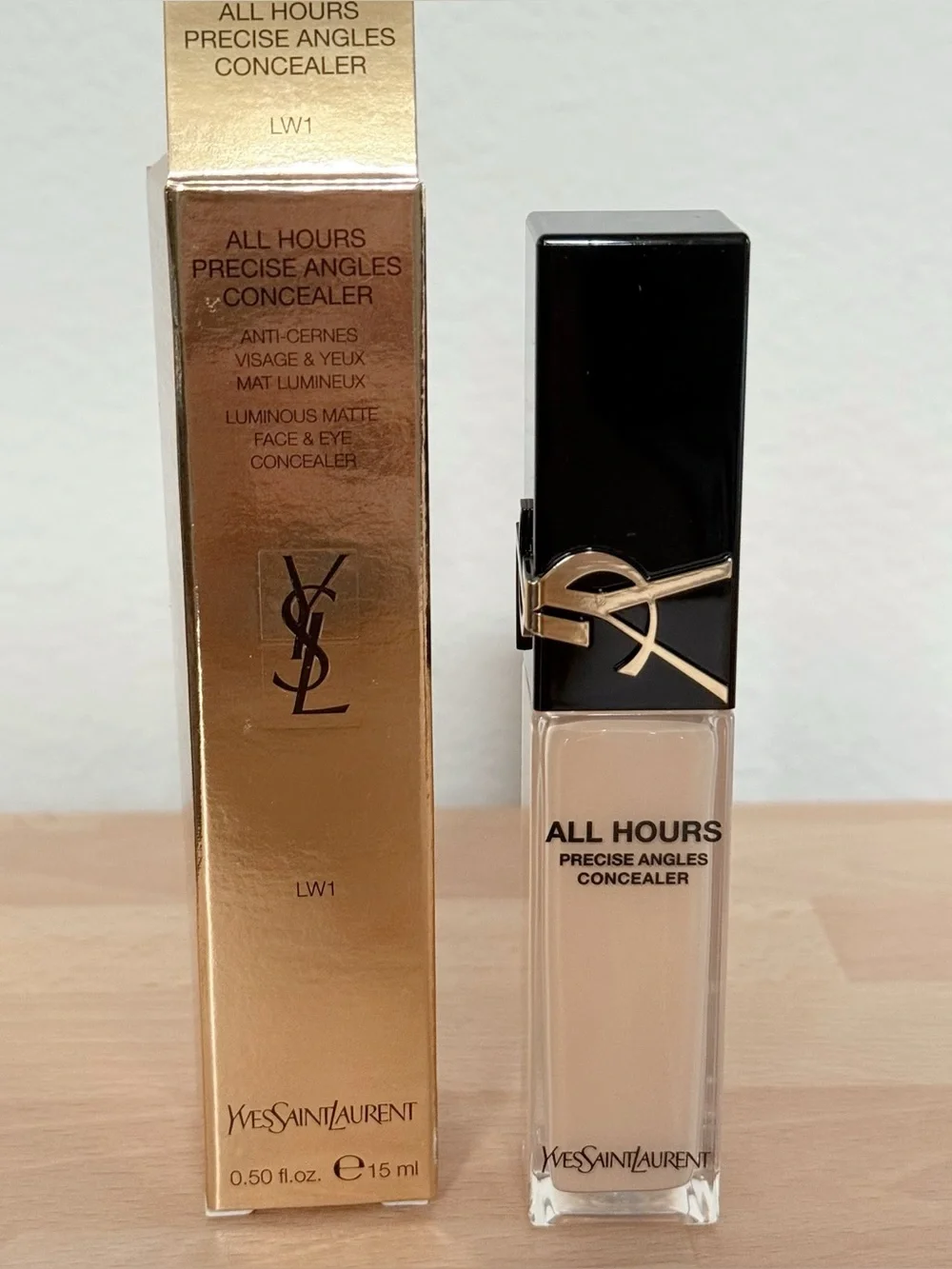 Yves Saint Laurent All Hours Precise Angles Concealer - Light Shade LW1